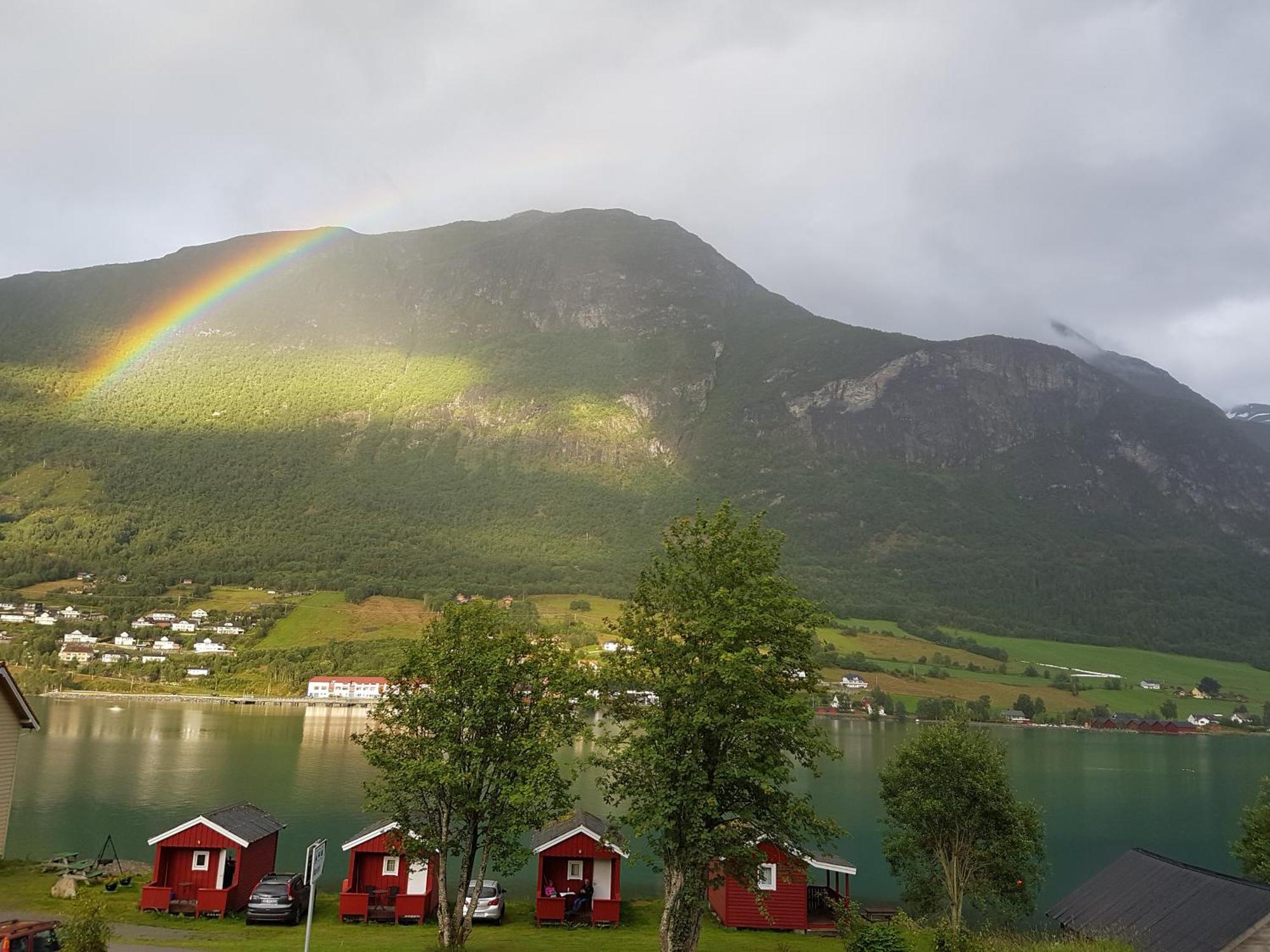 Nesset Fjordcamping Olden Eksteriør billede