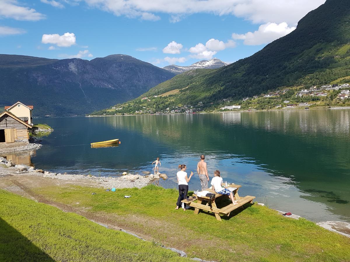 Nesset Fjordcamping Olden Eksteriør billede
